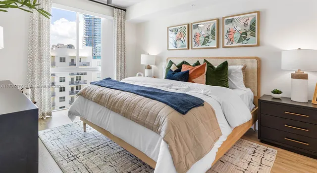 $2,399 | 740 North Dixie Highway, Unit A2, West Palm Beach, FL 33401