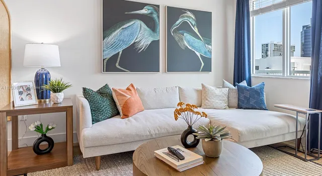 $2,399 | 740 North Dixie Highway, Unit A2, West Palm Beach, FL 33401