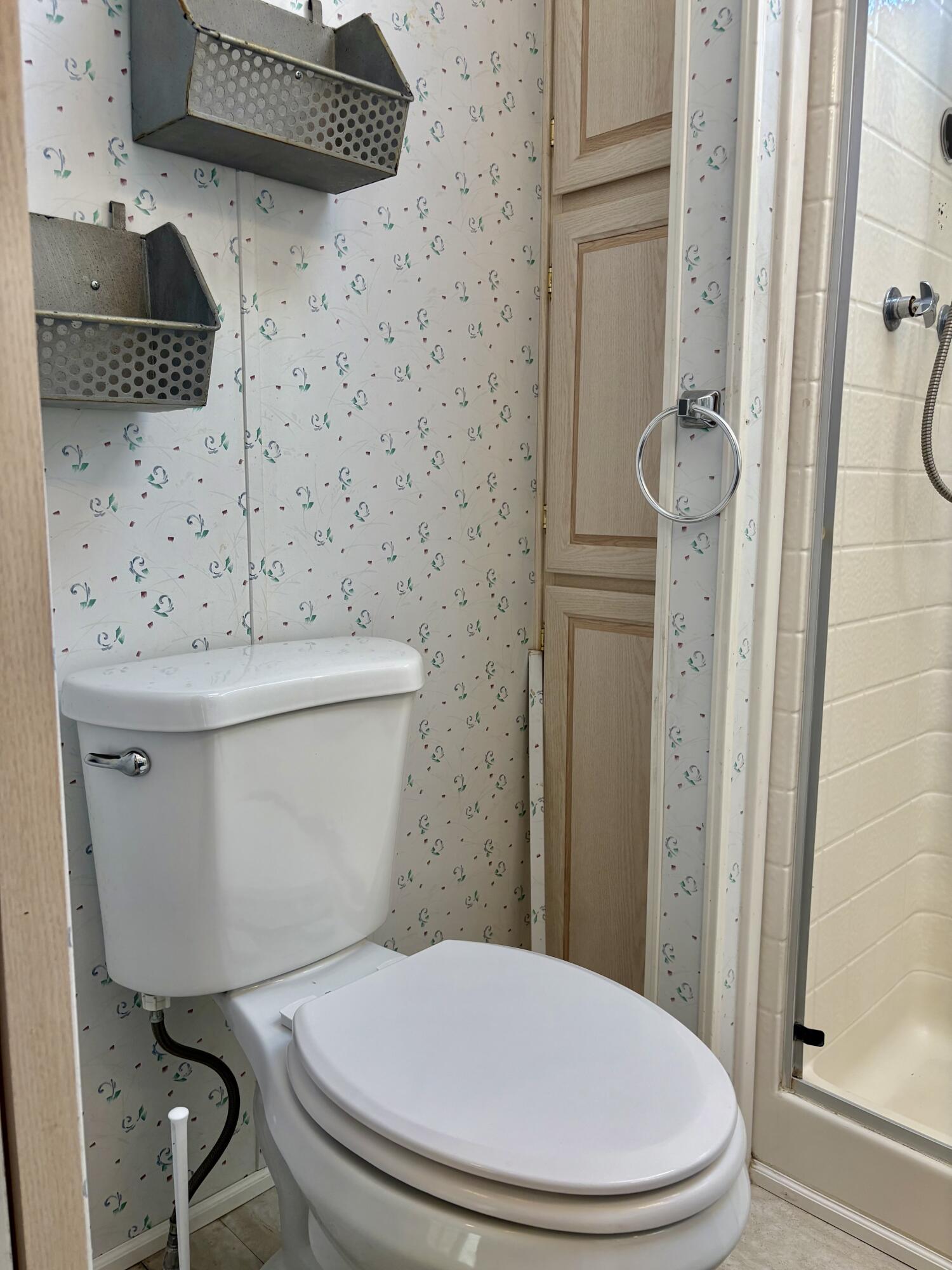 74711 Dillon Road, Unit 173 Desert Hot Springs, CA 92241 - Photo 15 of 47 Bathroom