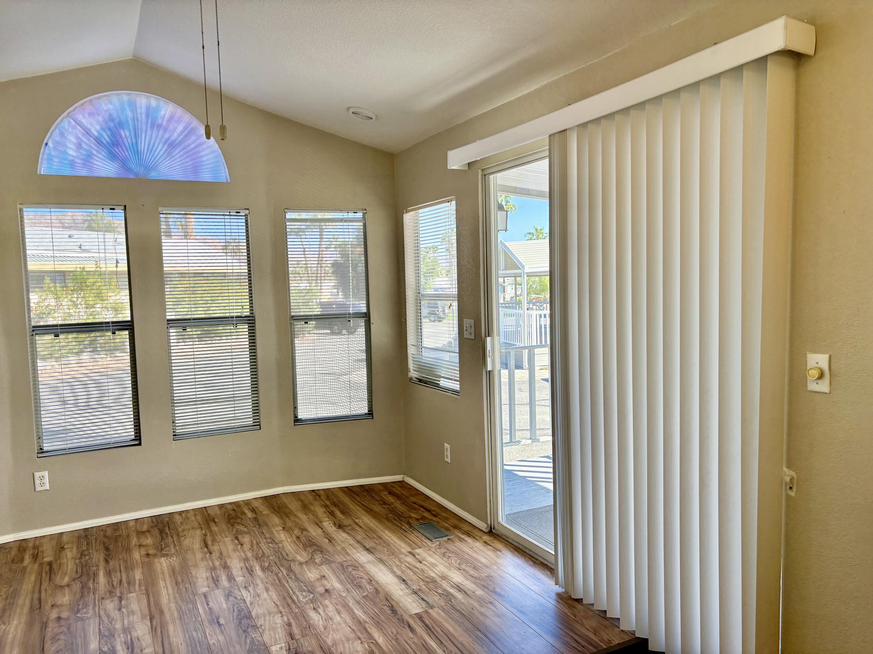 74711 Dillon Road, Unit 173 Desert Hot Springs, CA 92241 - Photo 5 of 47 Living Area