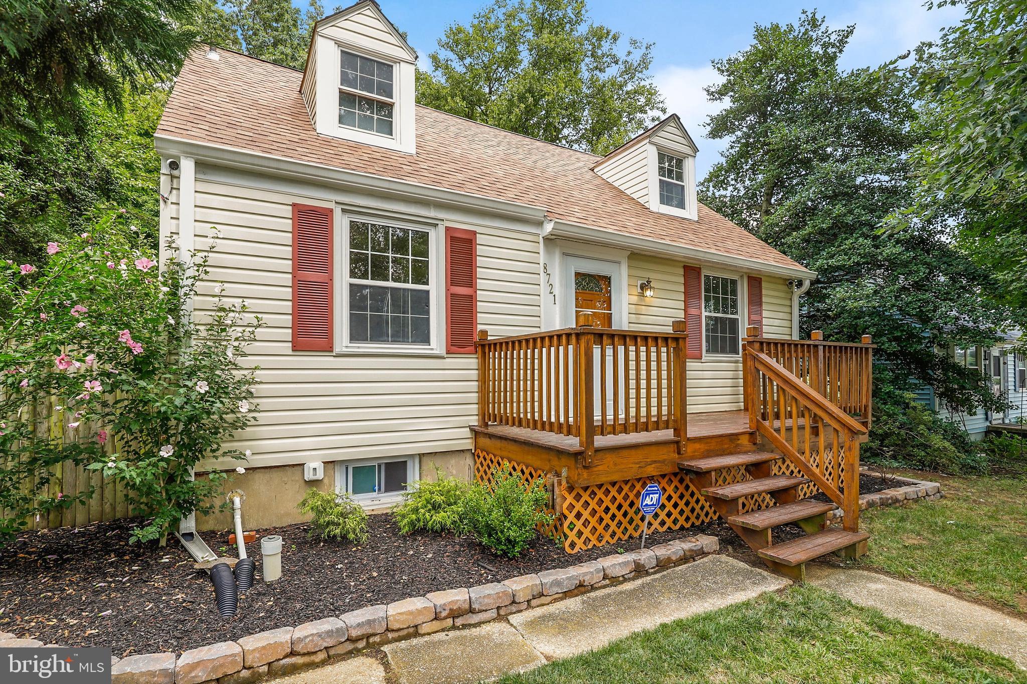8721 Jenifer Road Parkville, MD 21234 - Photo 4 of 34 Gallery Image 4