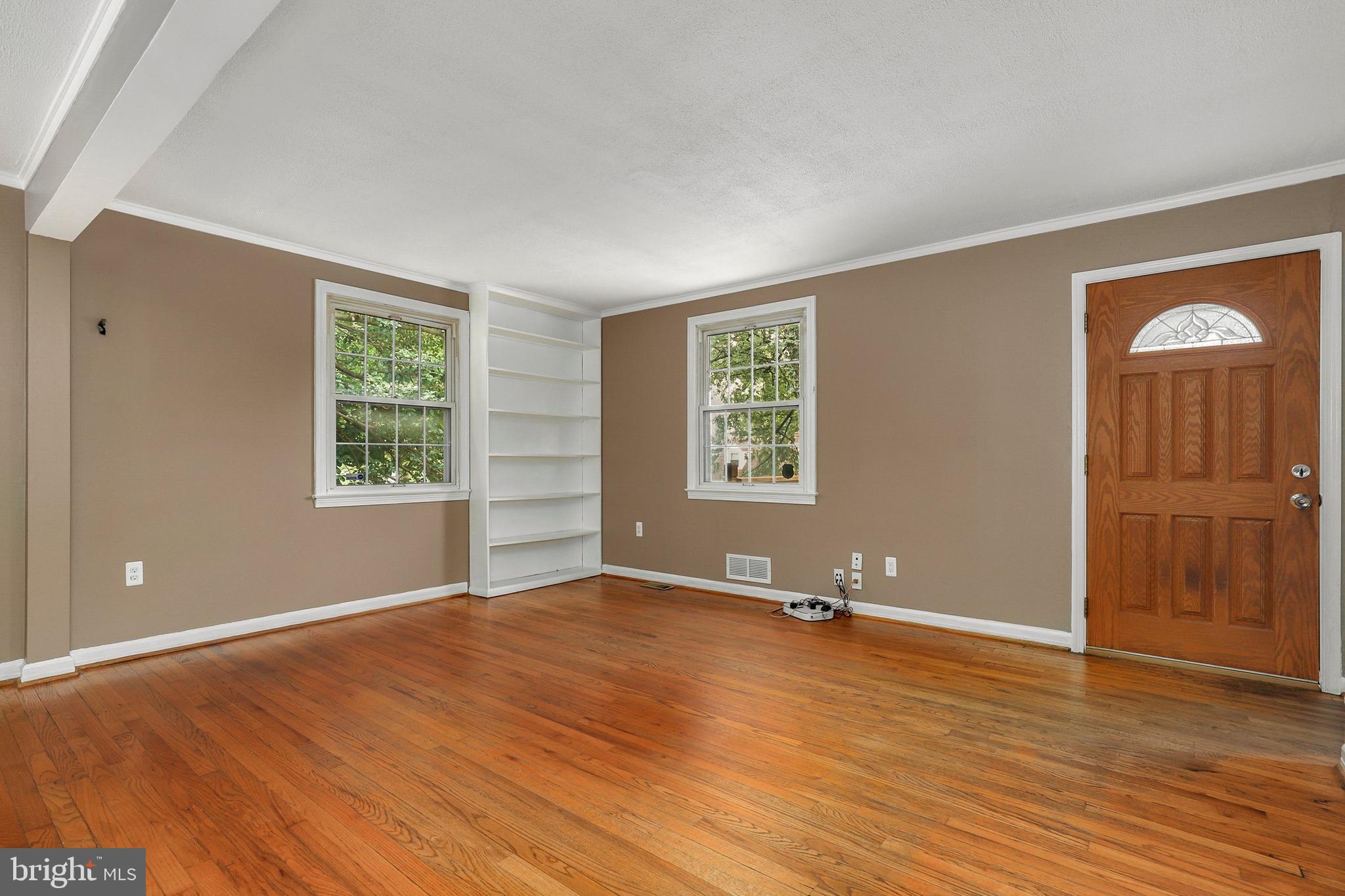 8721 Jenifer Road Parkville, MD 21234 - Photo 7 of 34 Gallery Image 7