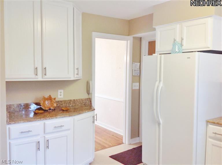24030 Duffield Road Beachwood, OH 44122 - Photo 7 of 14 Gallery Image 7