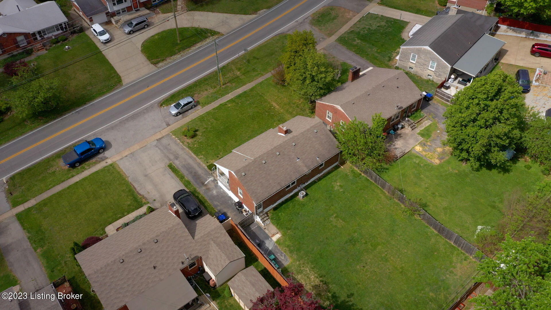 943 Palatka Road Louisville, KY 40214 - Photo 45 of 47 45-web-or-mls-drone 5-943 Palatka Rd Lou