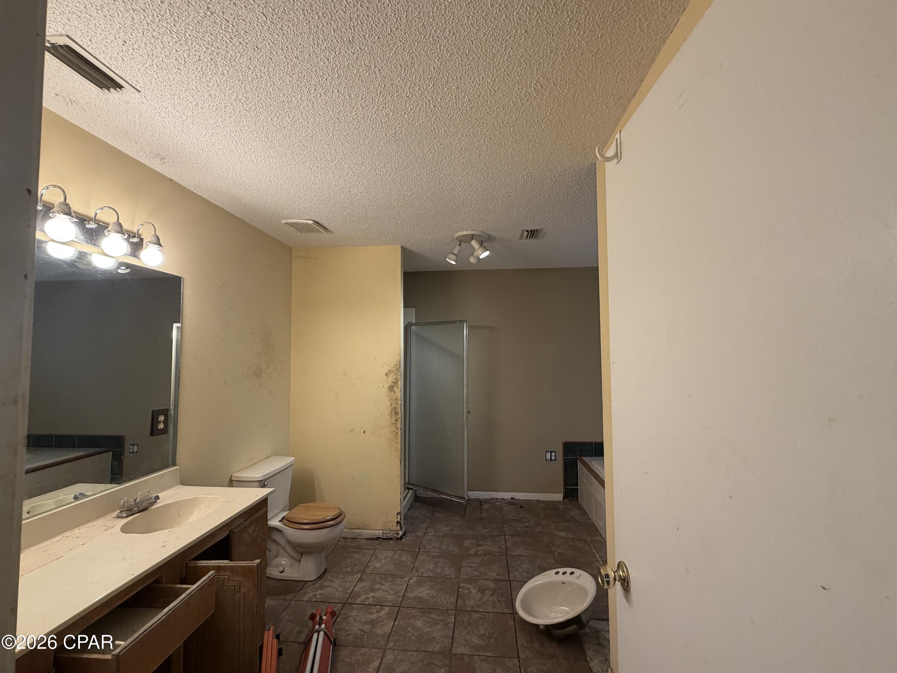 5198 Millers Ferry Road Vernon, FL 32462 - Photo 18 of 39