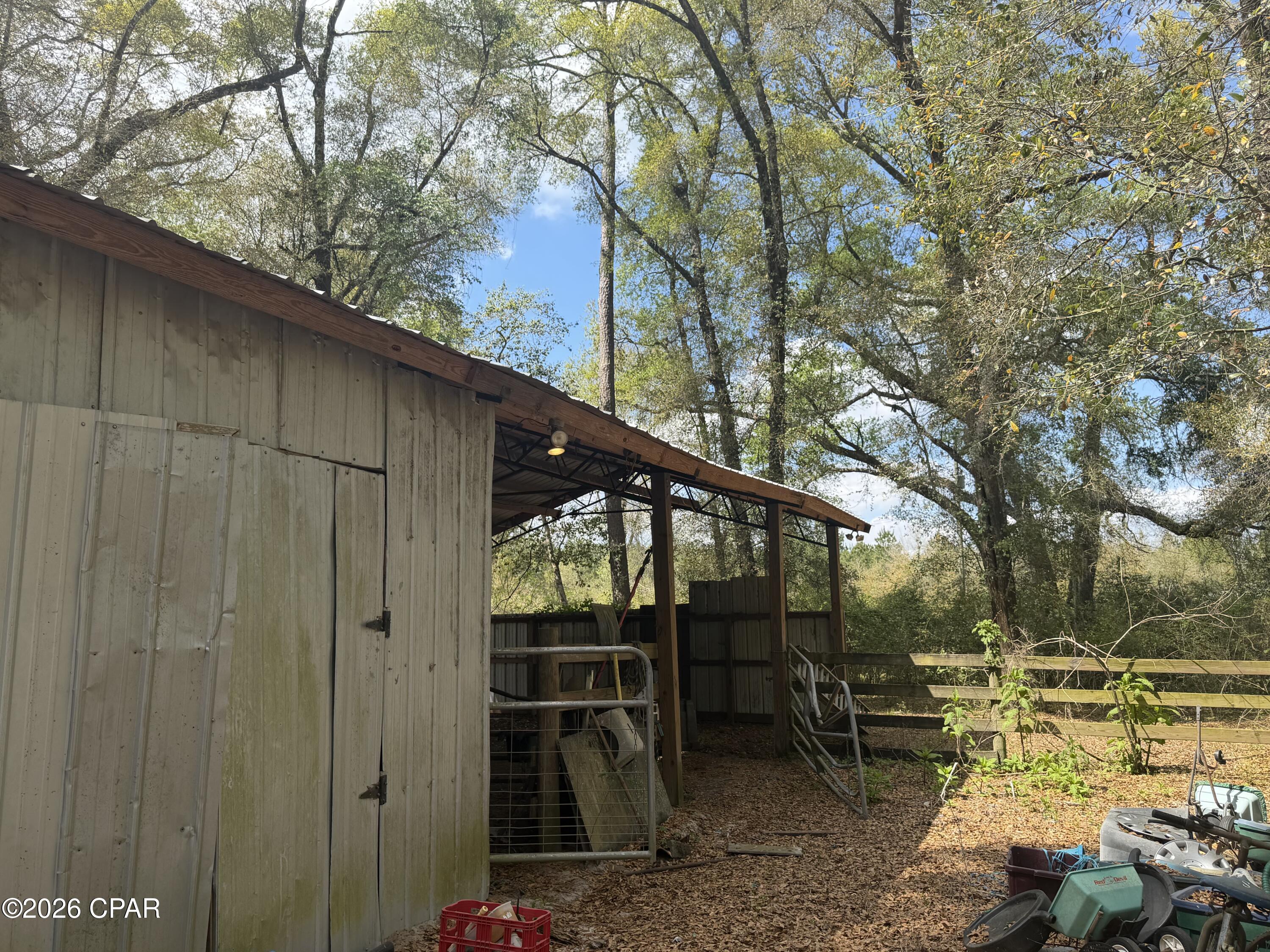 5198 Millers Ferry Road Vernon, FL 32462 - Photo 9 of 39