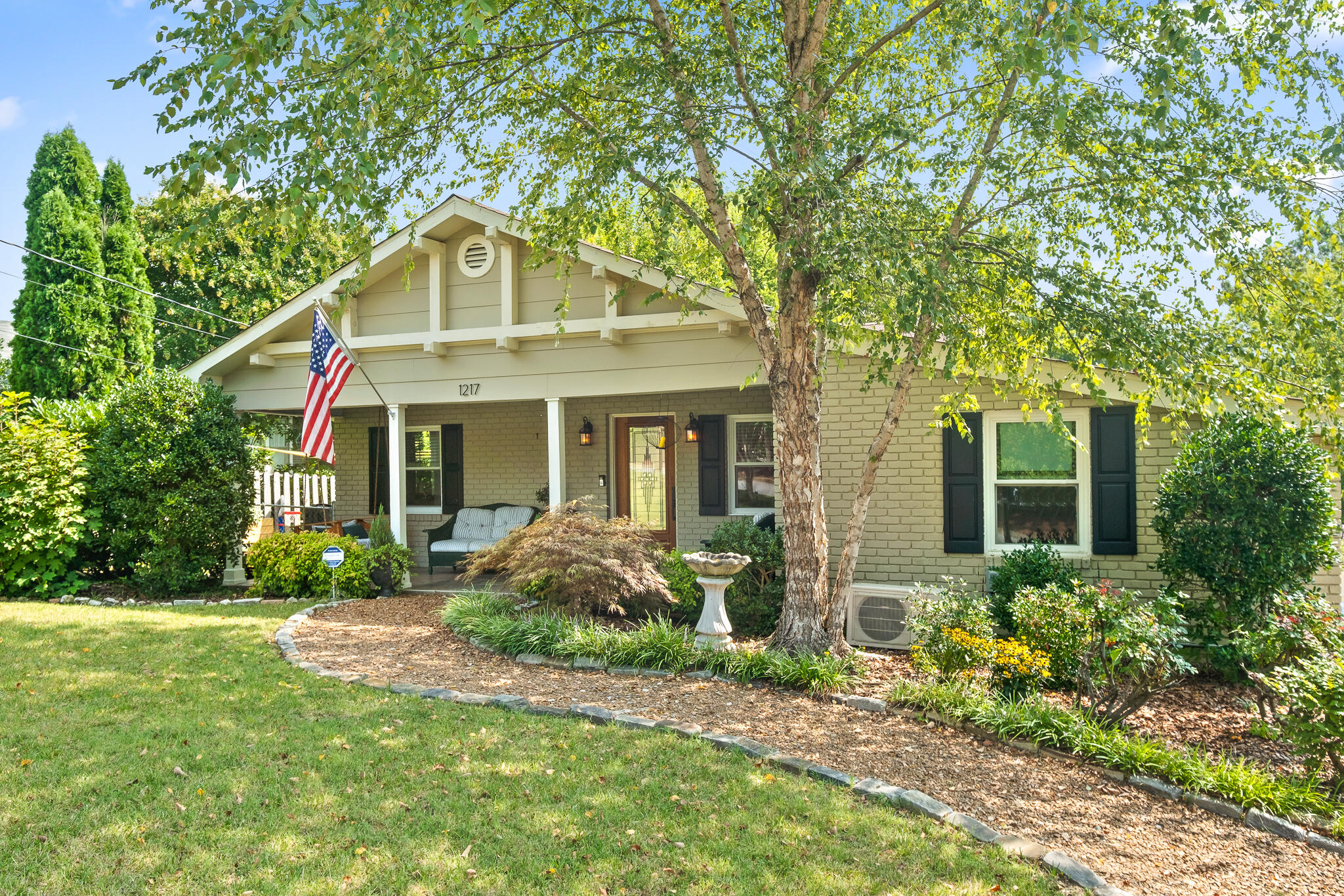 1217 Duane Road Chattanooga, TN 37405 - Photo 1 of 55 Duane-36