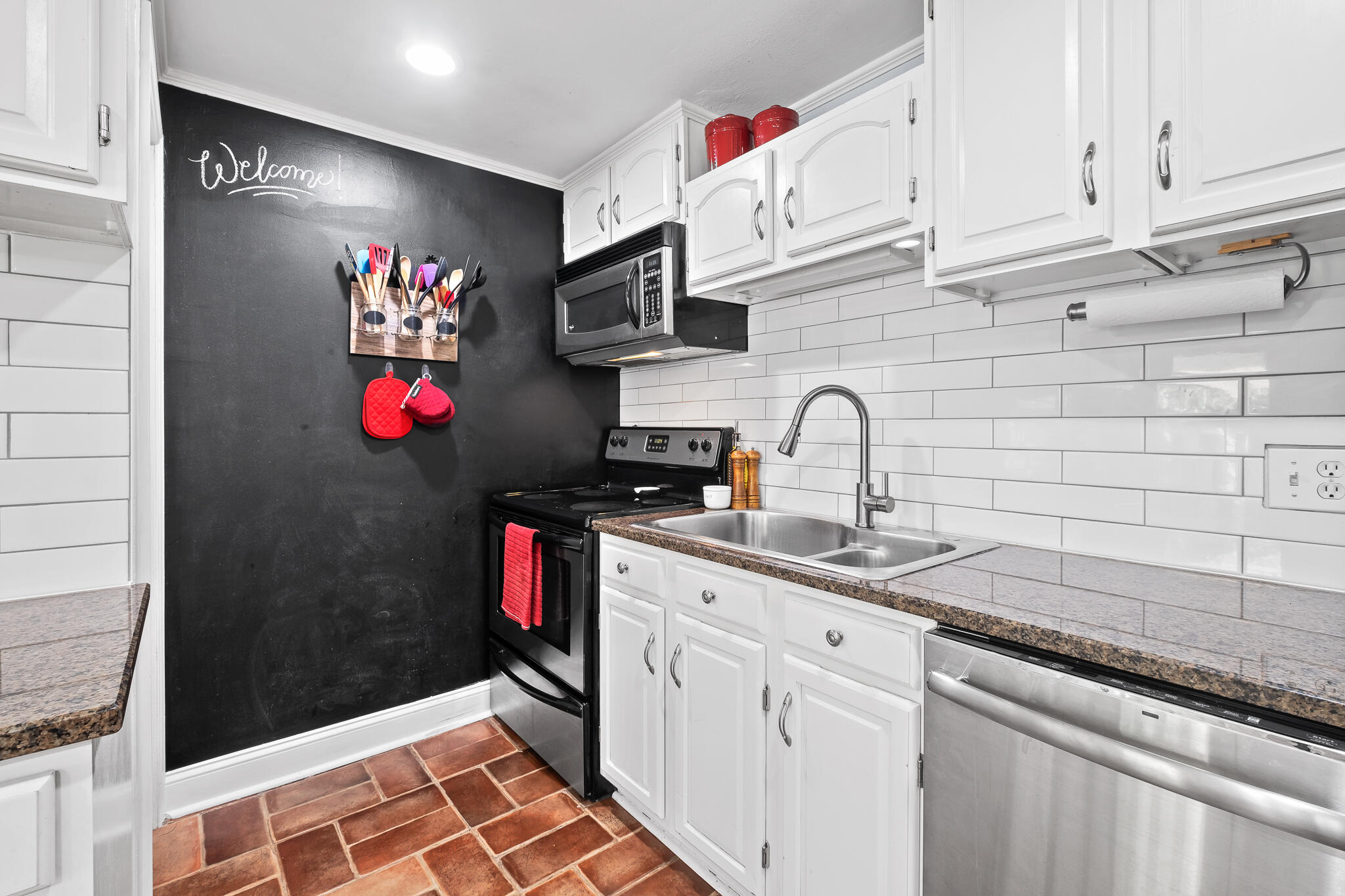 1217 Duane Road Chattanooga, TN 37405 - Photo 10 of 55 Duane-27