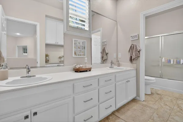 $799,998 | 2040 Iberis Court, Tracy, CA 95376