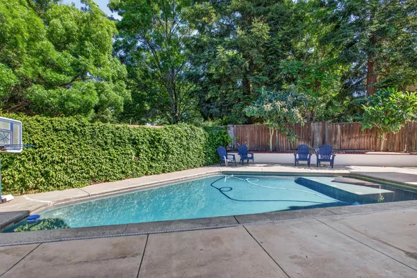 $799,998 | 2040 Iberis Court, Tracy, CA 95376