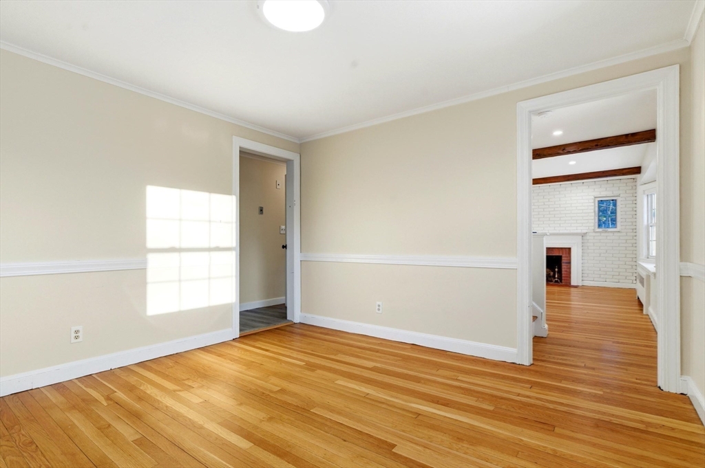 16 Sunnyfield Road Bedford, MA 01730 - Photo 14 of 33 Gallery Image 14