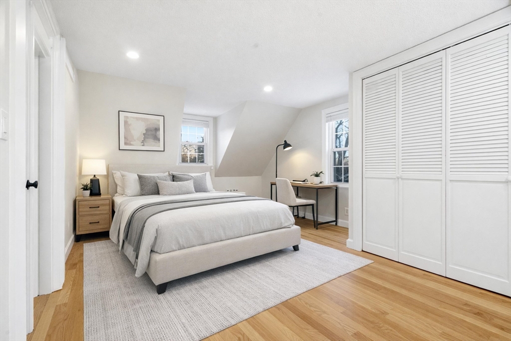 16 Sunnyfield Road Bedford, MA 01730 - Photo 18 of 33 Gallery Image 18