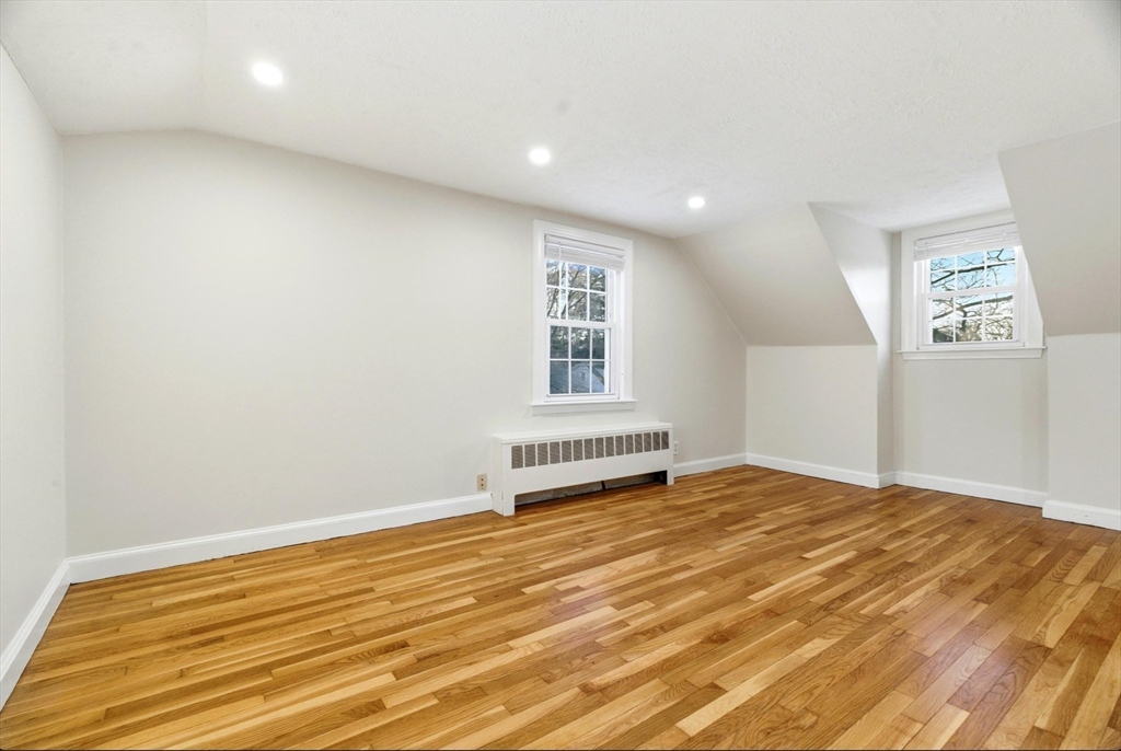 16 Sunnyfield Road Bedford, MA 01730 - Photo 23 of 33 Gallery Image 23