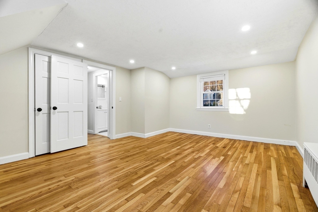 16 Sunnyfield Road Bedford, MA 01730 - Photo 24 of 33 Gallery Image 24