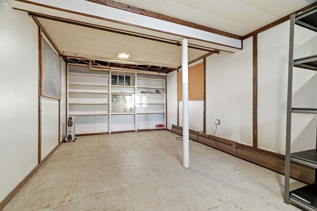 16 Sunnyfield Road Bedford, MA 01730 - Photo 25 of 33 Gallery Image 25