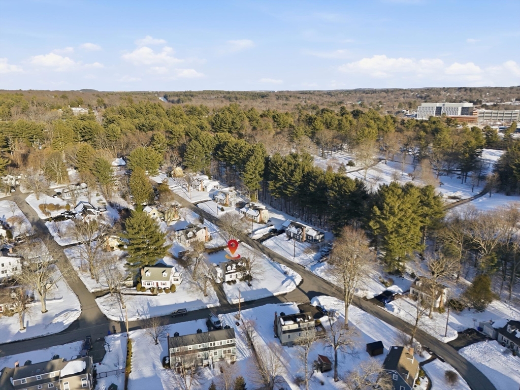 16 Sunnyfield Road Bedford, MA 01730 - Photo 30 of 33 Gallery Image 30
