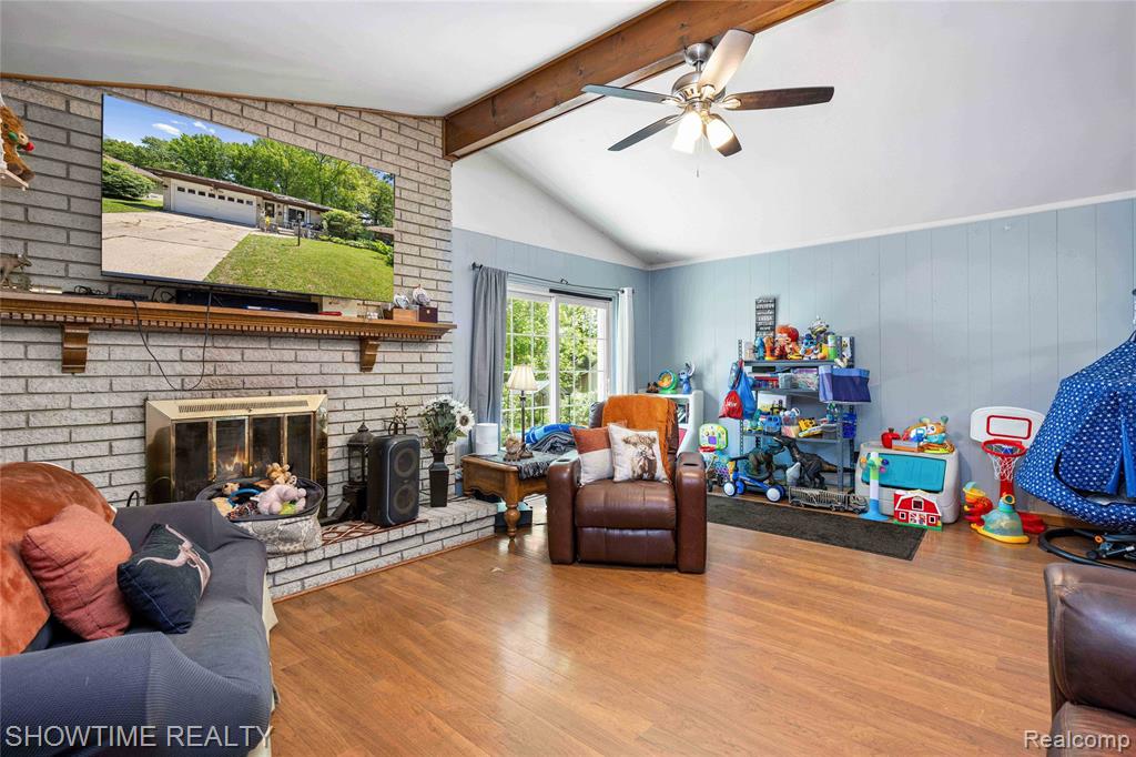 31720 Kelly Road Roseville, MI 48066 - Photo 19 of 42