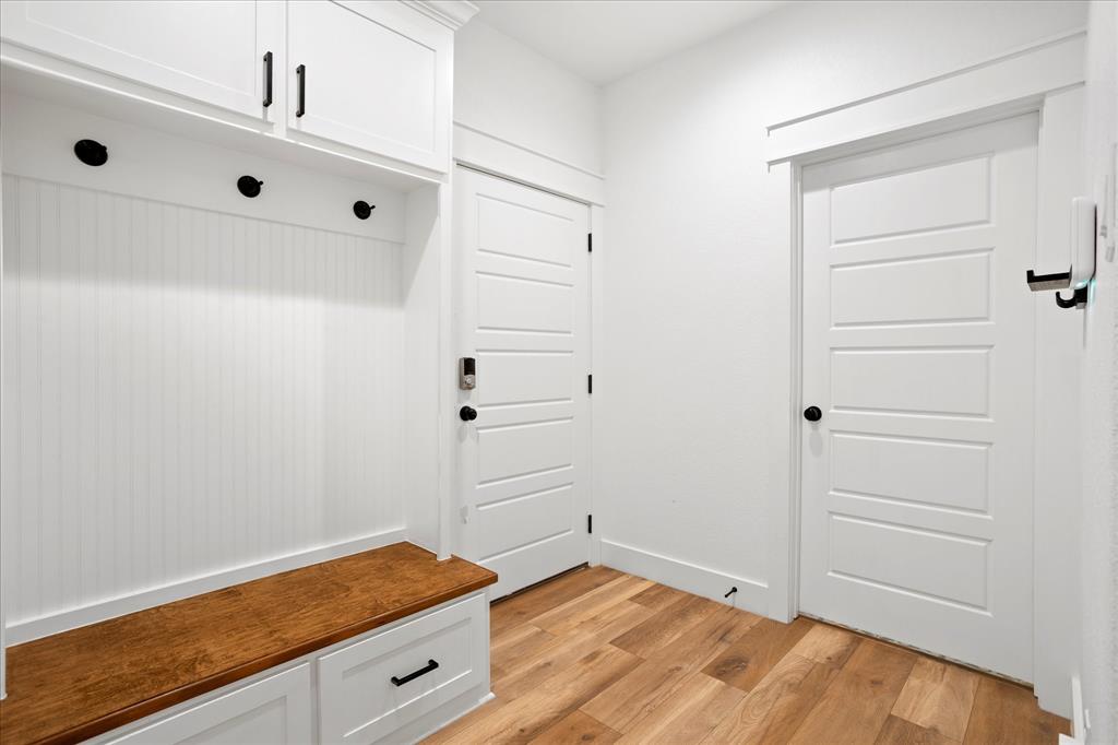 1074 Pioneer Crossing Weatherford, TX 76088 - Photo 23 of 36