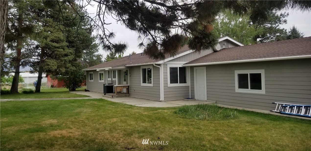 109 Miller Road Omak, WA 98841 - Photo 2 of 25