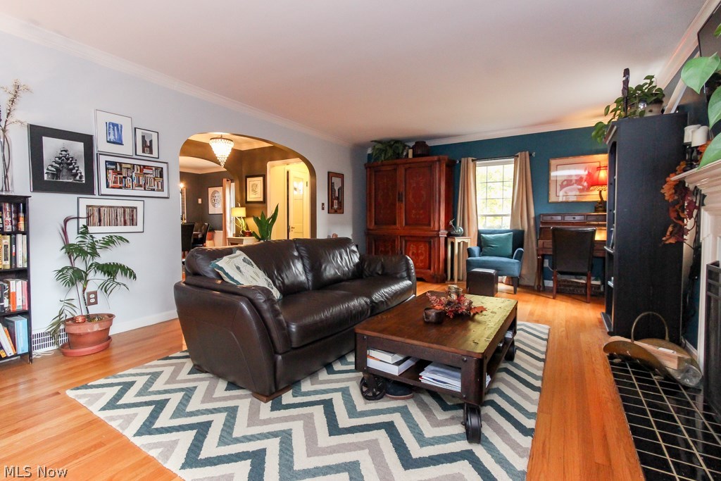 4632 Broadale Road Cleveland, OH 44109 - Photo 7 of 35 Gallery Image 7