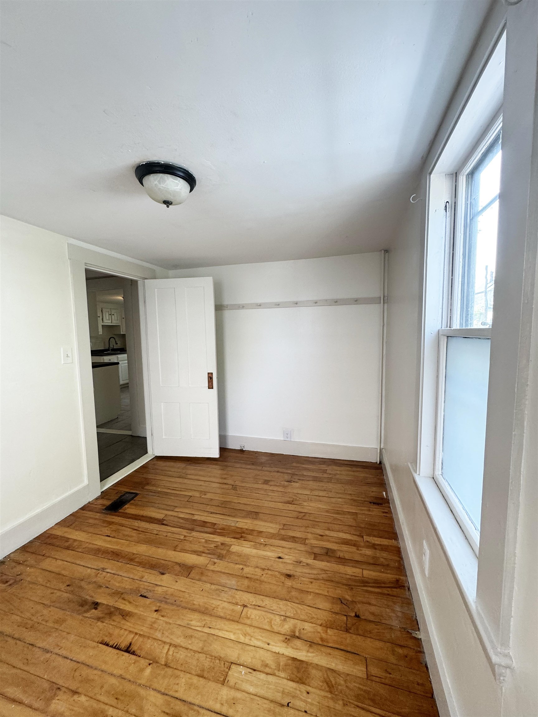 48 New York Street Dover, NH 03820 - Photo 11 of 14