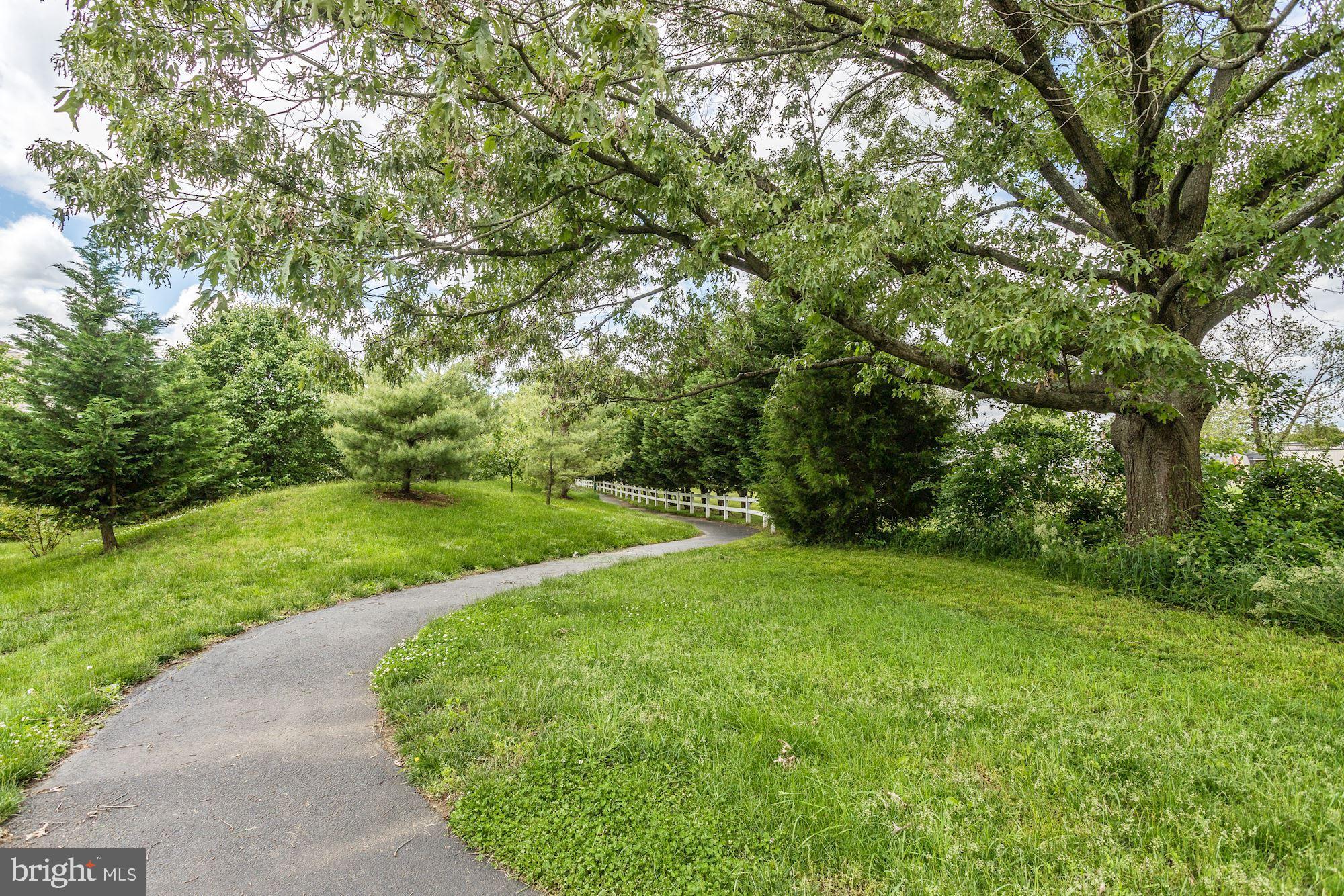 65 Two Rivers Drive Edgewater, MD 21037 - Photo 26 of 30 Community Walking Path