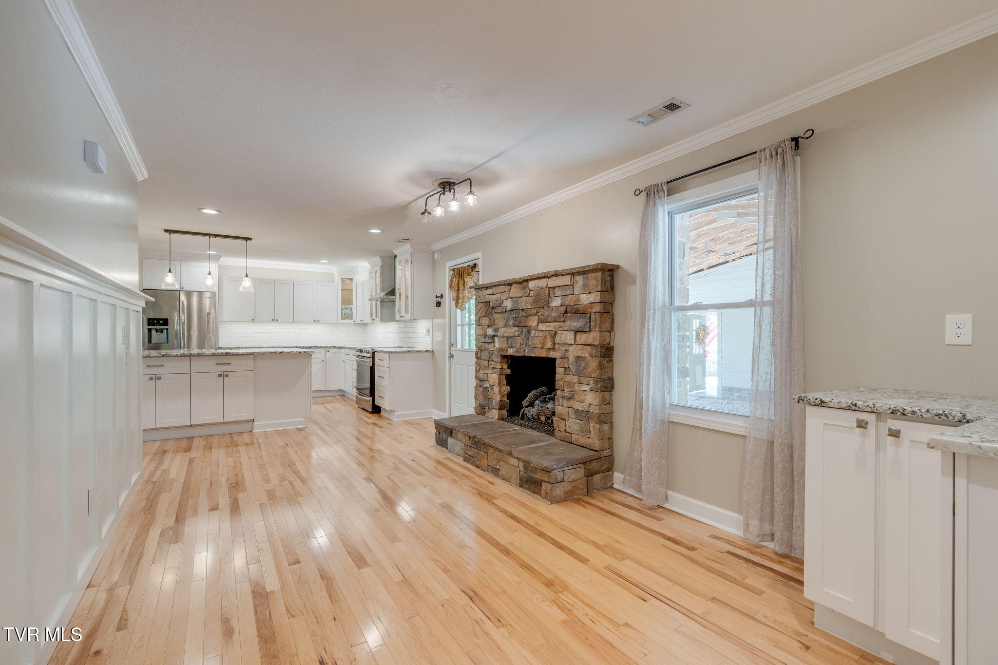 243 Judge Ben Allen Road Elizabethton, TN 37643 - Photo 20 of 58 017
