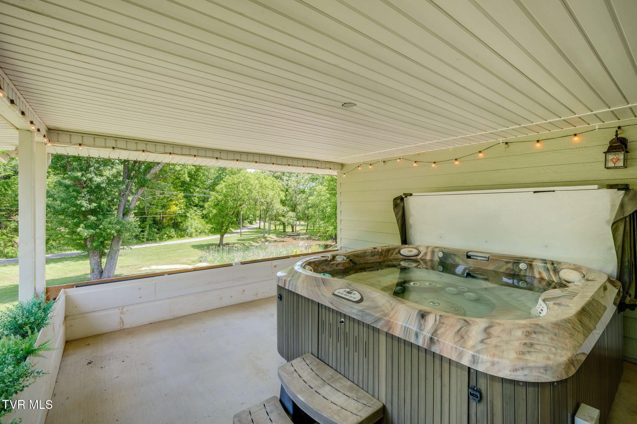 243 Judge Ben Allen Road Elizabethton, TN 37643 - Photo 38 of 58 036