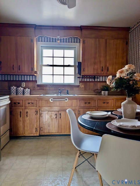 908 Yorkshire Road Colonial Heights, VA 23834 - Photo 17 of 36