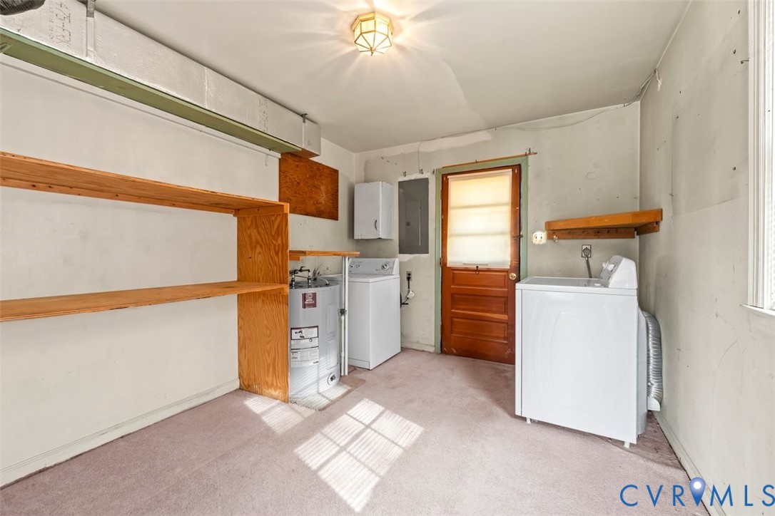 908 Yorkshire Road Colonial Heights, VA 23834 - Photo 21 of 36 Large Laundry room for extra storage/organization