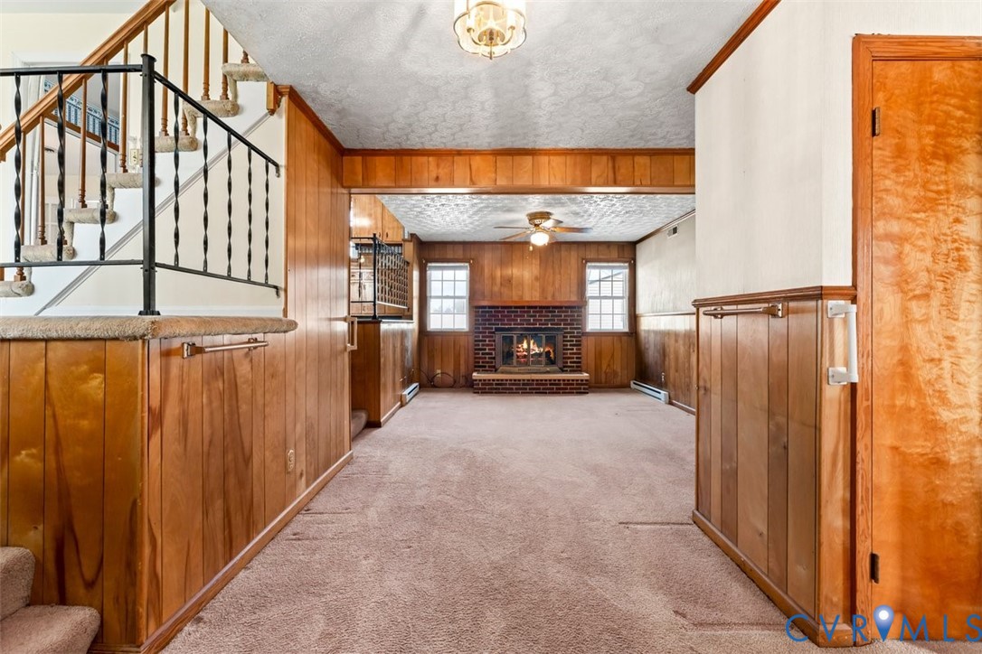 908 Yorkshire Road Colonial Heights, VA 23834 - Photo 9 of 36