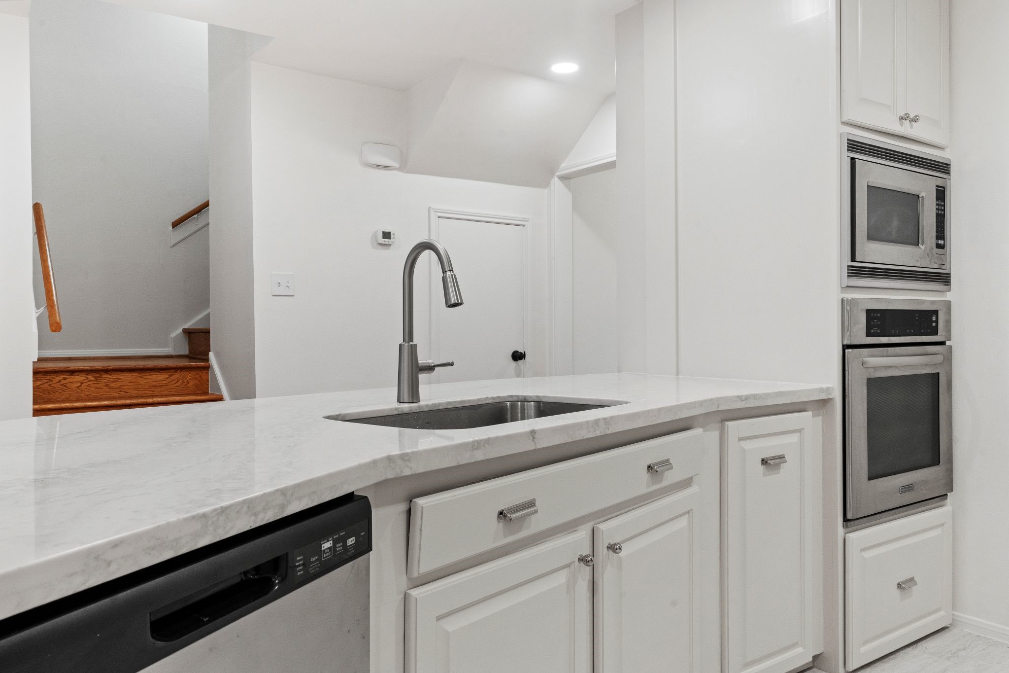 727 Bunker Hill Road, Unit 15 Houston, TX 77024 - Photo 14 of 45