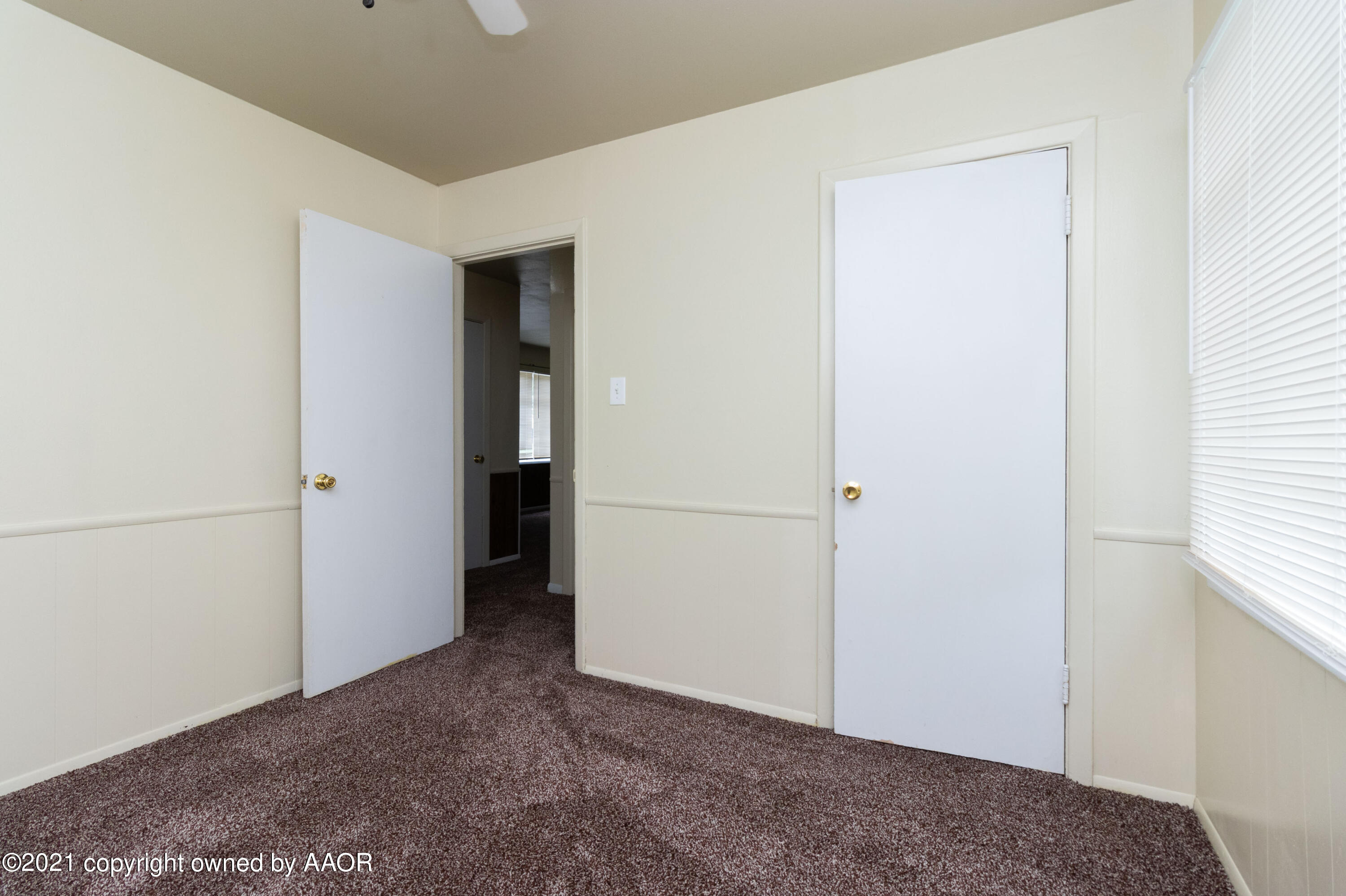 4629 South Lipscomb Street Amarillo, TX 79110 - Photo 10 of 12 a view of an empty room and closet area