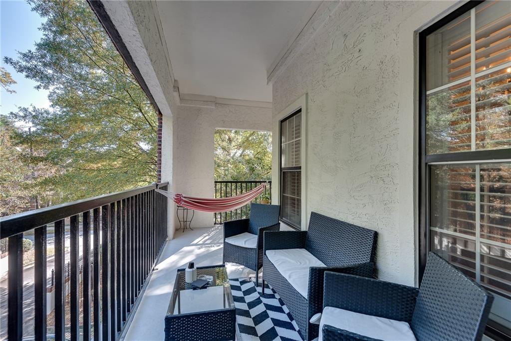 3275 Lenox Road Northeast, Unit 108 Atlanta, GA 30324 - Photo 12 of 22 a outdoor view with sitting space