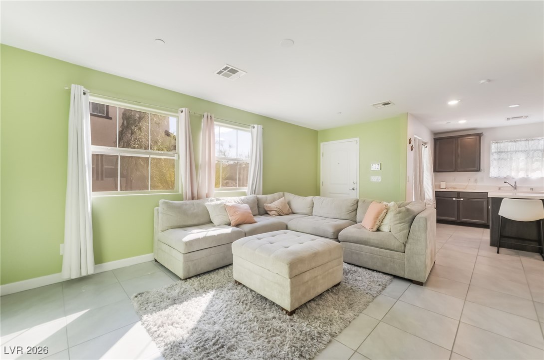 701 Pickled Pepper Place Henderson, NV 89011 - Photo 7 of 37