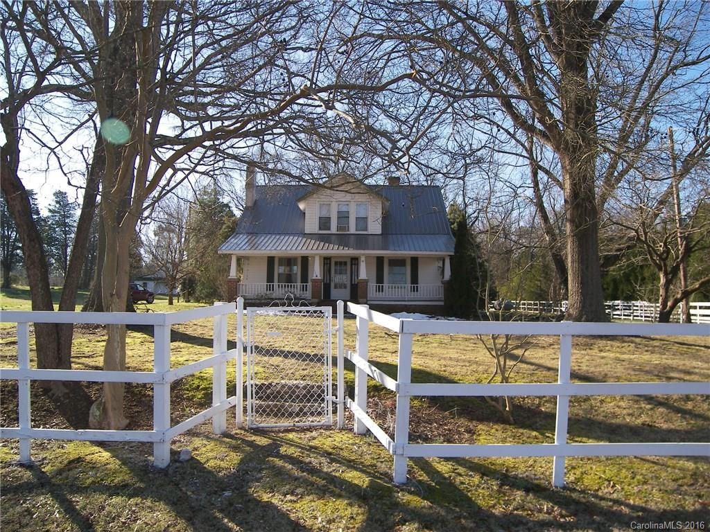 1955 Glover Road Salisbury, NC 28146 - Photo 3 of 22 Gallery Image 3