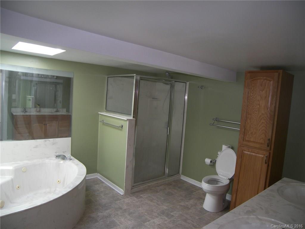 1955 Glover Road Salisbury, NC 28146 - Photo 6 of 22 Gallery Image 6