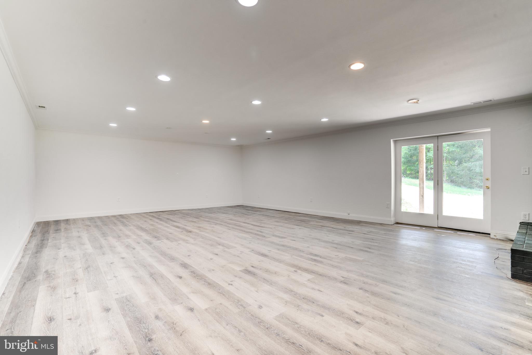 6511 Shamrock Road Manassas, VA 20112 - Photo 50 of 60