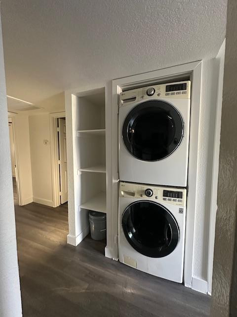 18202 North Cave Creek Road, Unit 209 Phoenix, AZ 85032 - Photo 3 of 12 a view of a hallway with washer and dryer