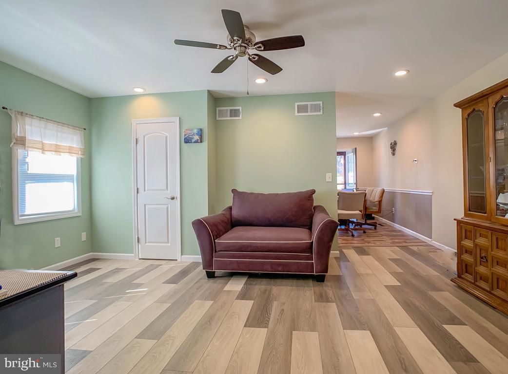 60 Highway 156 Hamilton, NJ 08620 - Photo 10 of 25