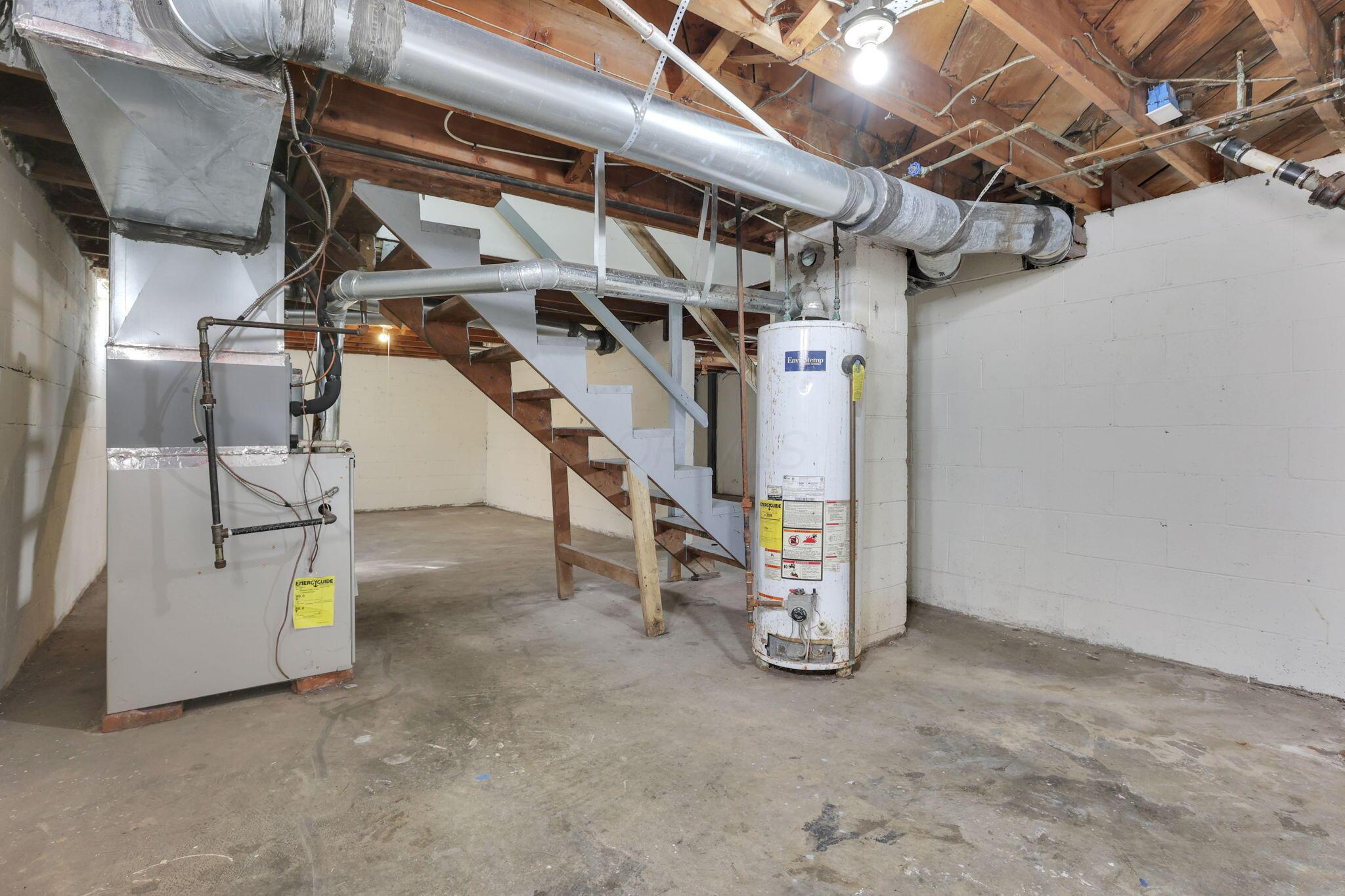 1865 Agler Road, Unit 1867 Columbus, OH 43224 - Photo 32 of 37 31-web-or-mls-G02A6178