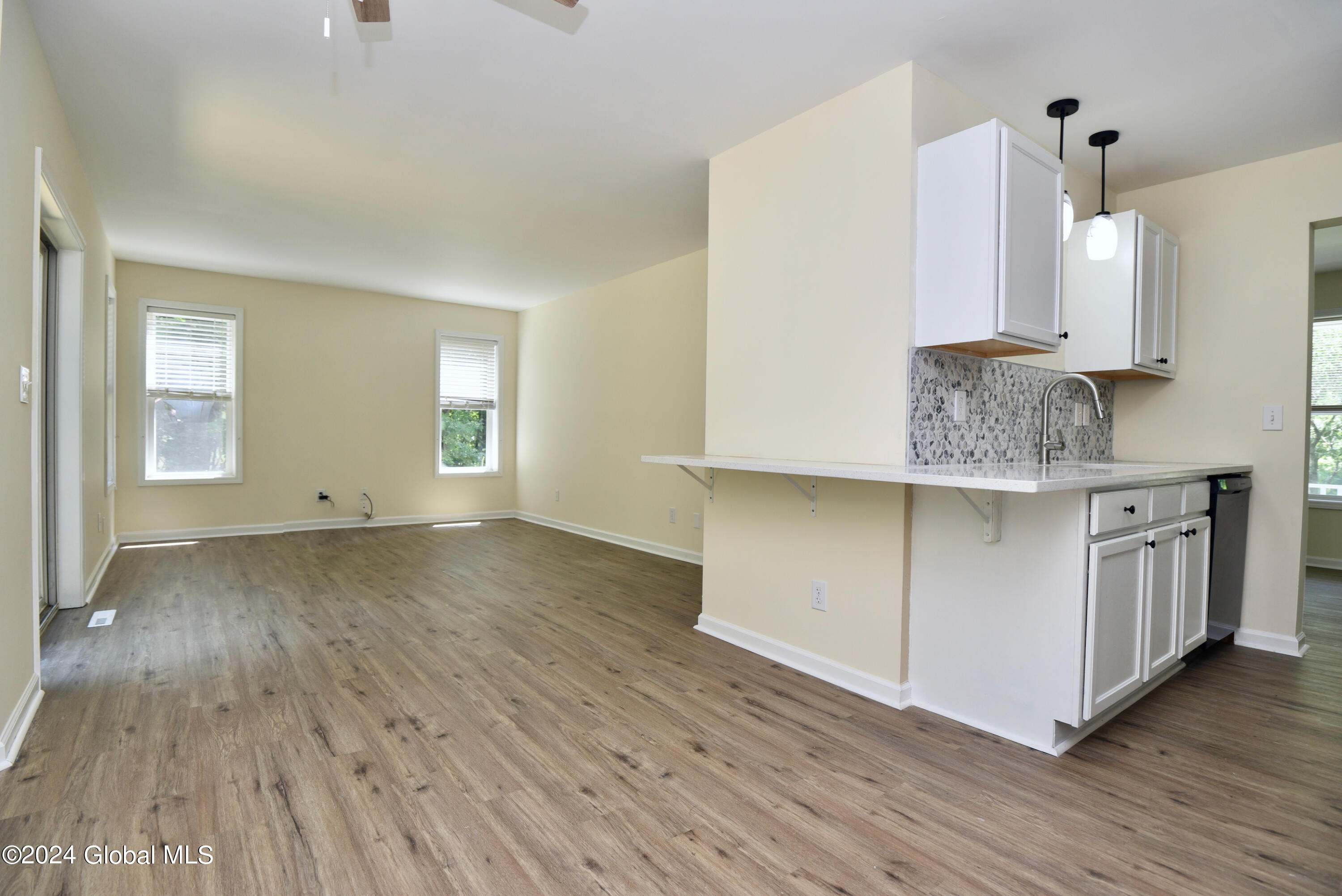 466 Colebrook Road Gansevoort, NY 12831 - Photo 9 of 47 9