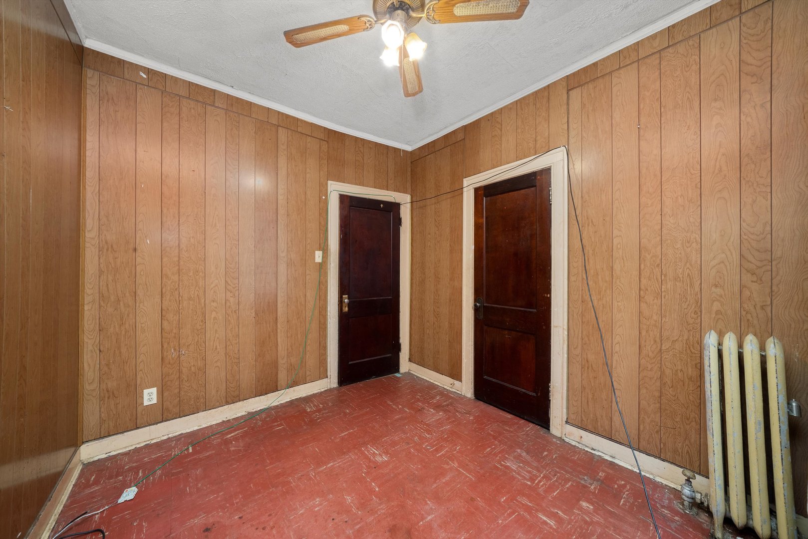 7611 South Aberdeen Street Chicago, IL 60620 - Photo 18 of 45 a view of a livingroom with a chandelier fan