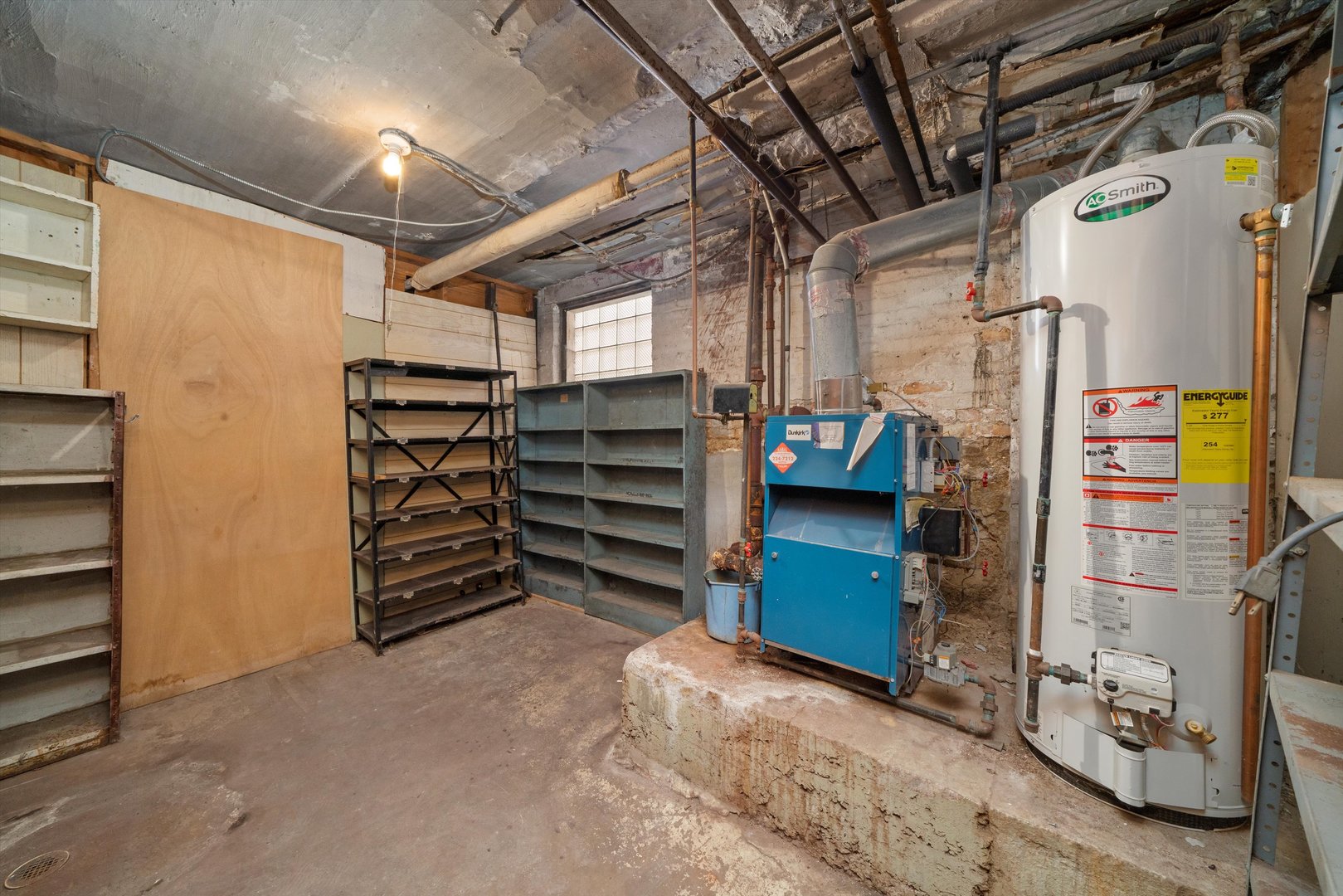 7611 South Aberdeen Street Chicago, IL 60620 - Photo 32 of 45 a view of walk in closet with white walls