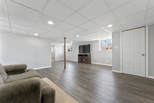 a view of livingroom with furniture and wooden floor