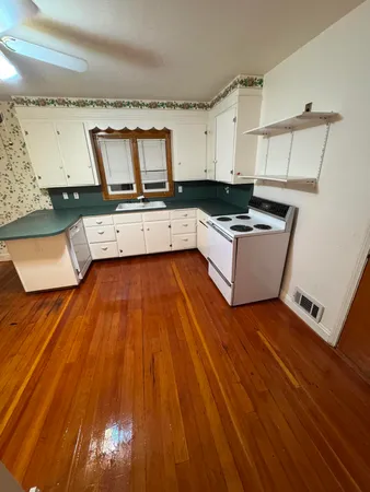 $154,900 | 620 West Huron Avenue, Vassar, MI 48768