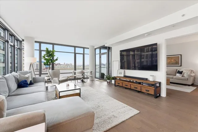 $1,995,000 | 1425 Hudson Street, Unit 7E, Hoboken, NJ 07030