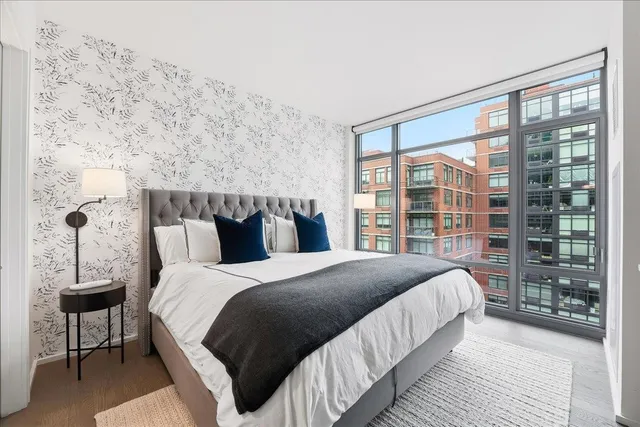 $1,995,000 | 1425 Hudson Street, Unit 7E, Hoboken, NJ 07030