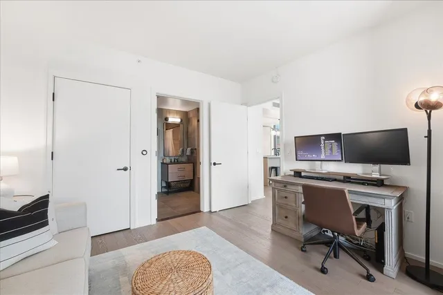 $1,995,000 | 1425 Hudson Street, Unit 7E, Hoboken, NJ 07030