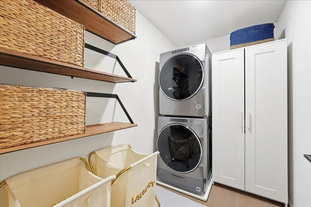 $1,995,000 | 1425 Hudson Street, Unit 7E, Hoboken, NJ 07030